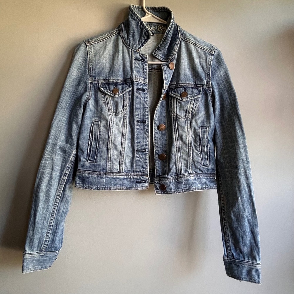 American Eagle‎ Womens Cropped Denim Jacket Medium Wash Blue Cotton Size S